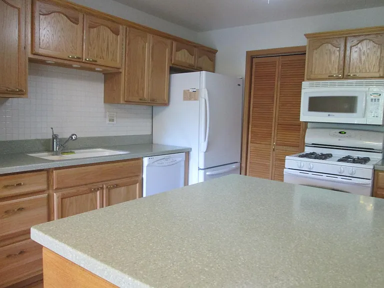 1106 Wildberry Ct #B1 — Photo 10
