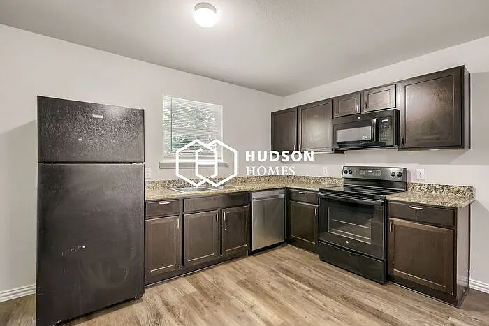 4508 Wiman Dr — Photo 6