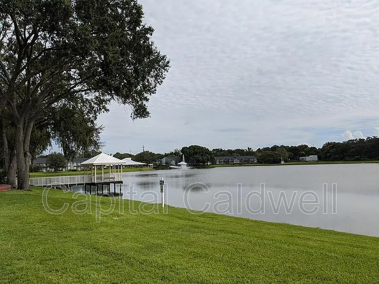 209 Lake Brook Cir #LB103 — Photo 41