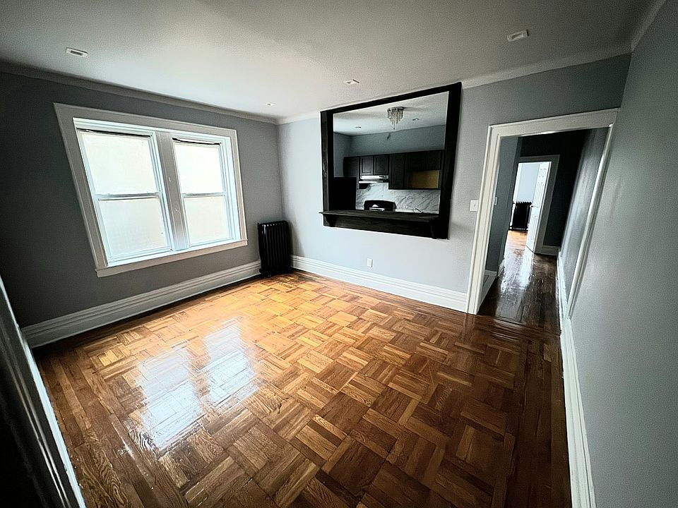 2nd image of 196 Roseville Ave APT 6