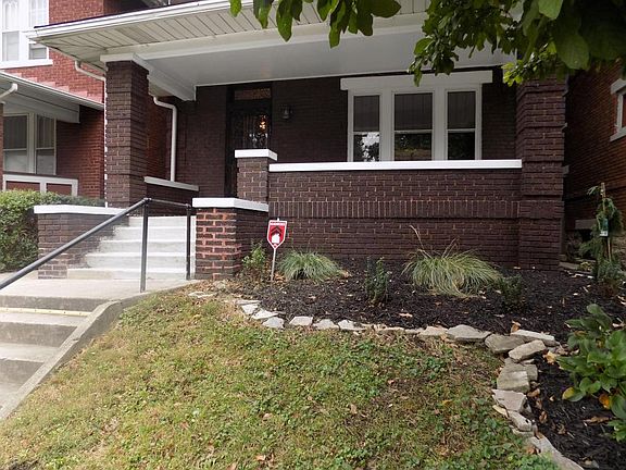 3rd image of 734 Kimball Pl