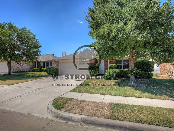 2nd image of 1060 Appaloosa Cir