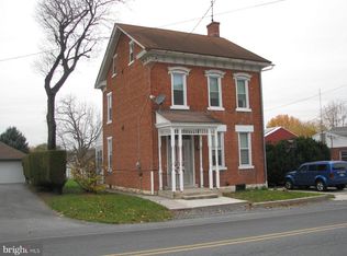 118 S Center St, Fredericksburg, PA 17026