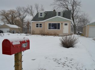 5740 S 21st St, Milwaukee, WI 53221