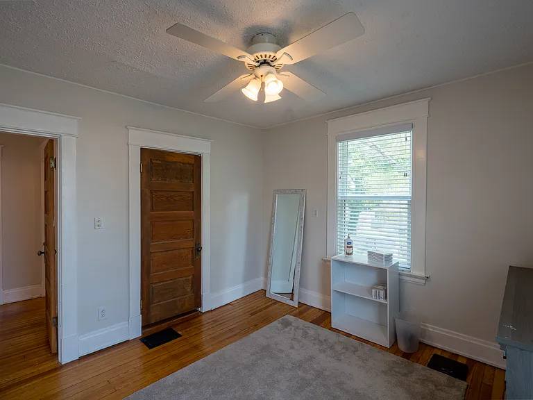 4326 31st Ave — Photo 25