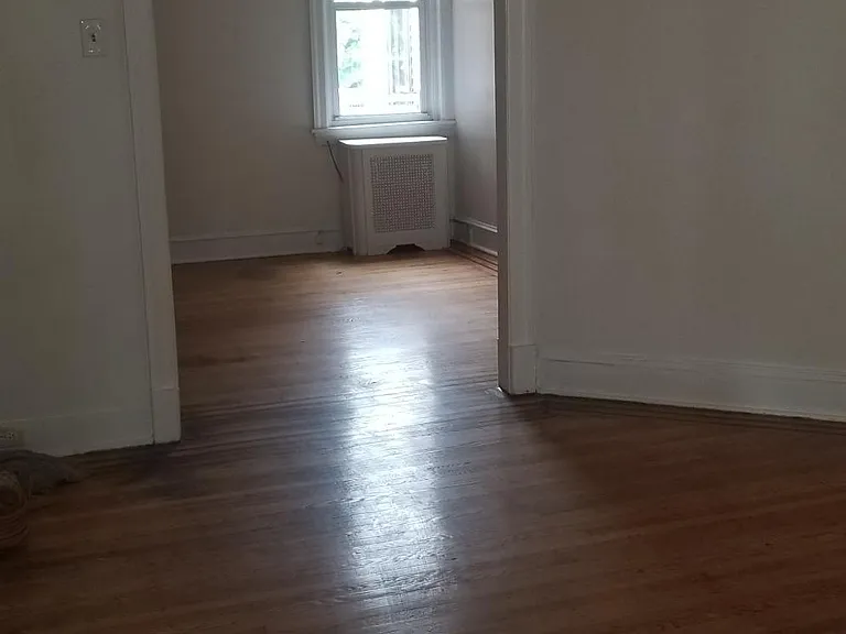 108 E Tulpehocken St — Photo 5