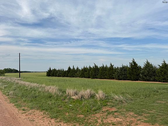 3rd image of 2160 County Rd #110