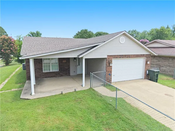 1122 Green St, Sallisaw, OK 74955