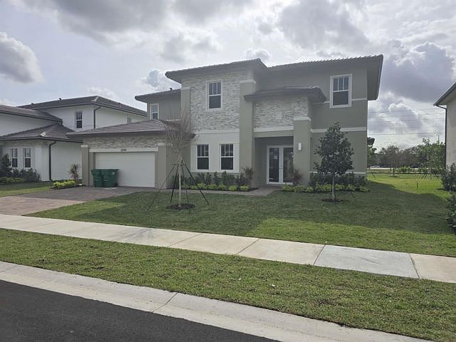 2nd image of 12290 SW 44th Ct