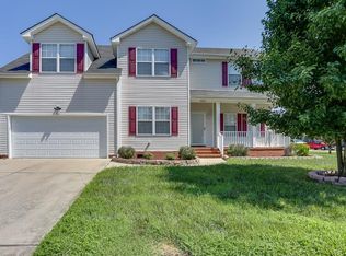 3329 Country Cir, Chesapeake, VA 23324