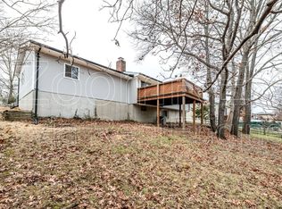 2320 Mickey Dr, High Ridge, MO 63049