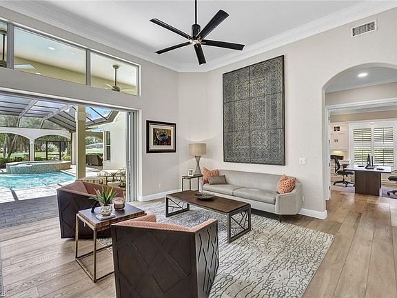 5th image of 4624 Pond Apple DR N