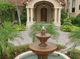 350 Kings Town Dr, Naples, FL 34102