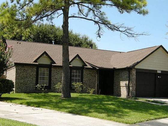 1st image of 9711 Walnut Glen Dr