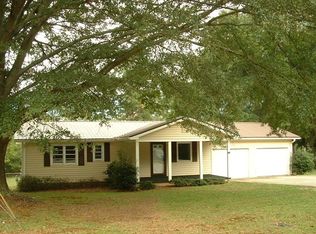 440 Wright St, Lavonia, GA 30553