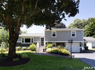2 Woodridge Ct, Southington, CT 06489