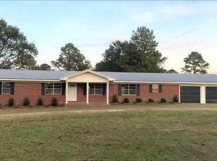 264 Green Acres Rd, Atmore, AL 36502