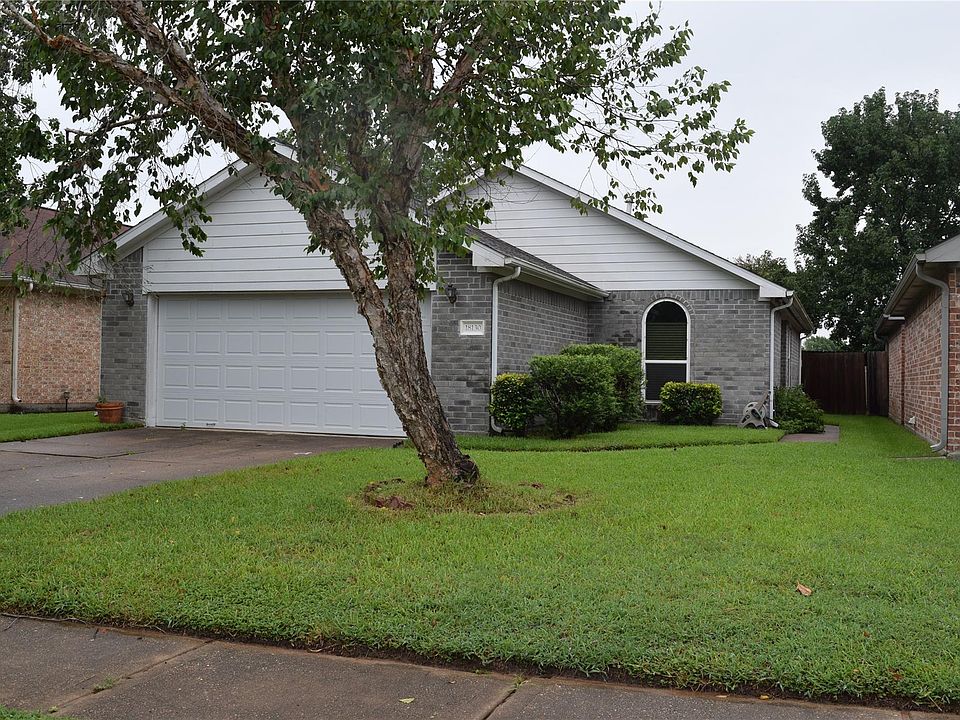 1st image of 18130 Beaverdell Dr
