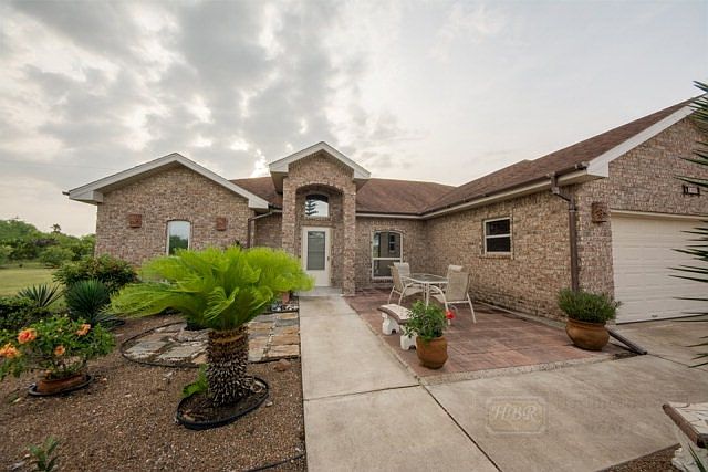 1st image of 100 Bayview Palm Dr