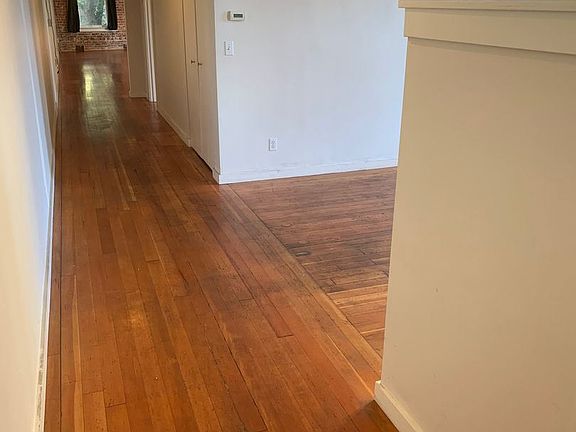 3rd image of 4909 Rainier Ave S #A