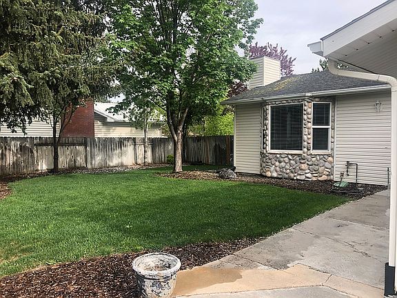 4th image of 2292 Darah St