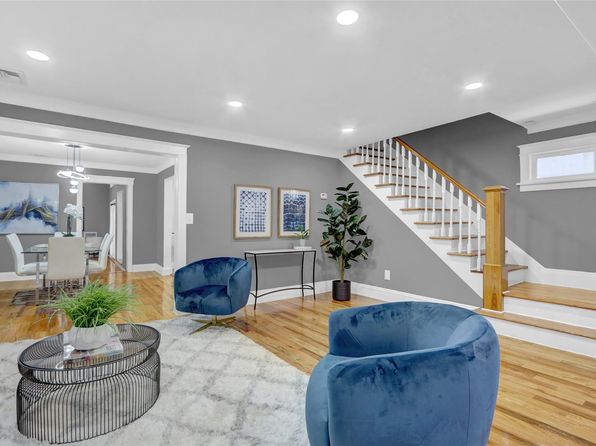 9 Rose Avenue, Glen Cove, NY 11542