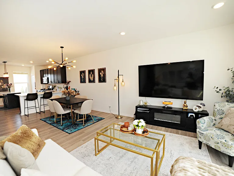 530 Cimmaron Cir — Photo 9