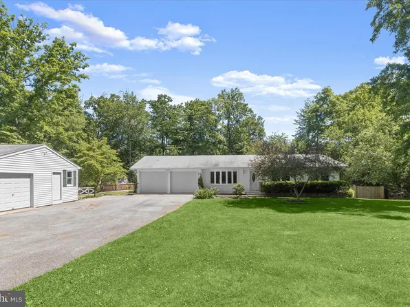 1266 Buckhorn Rd, Sykesville, MD 21784