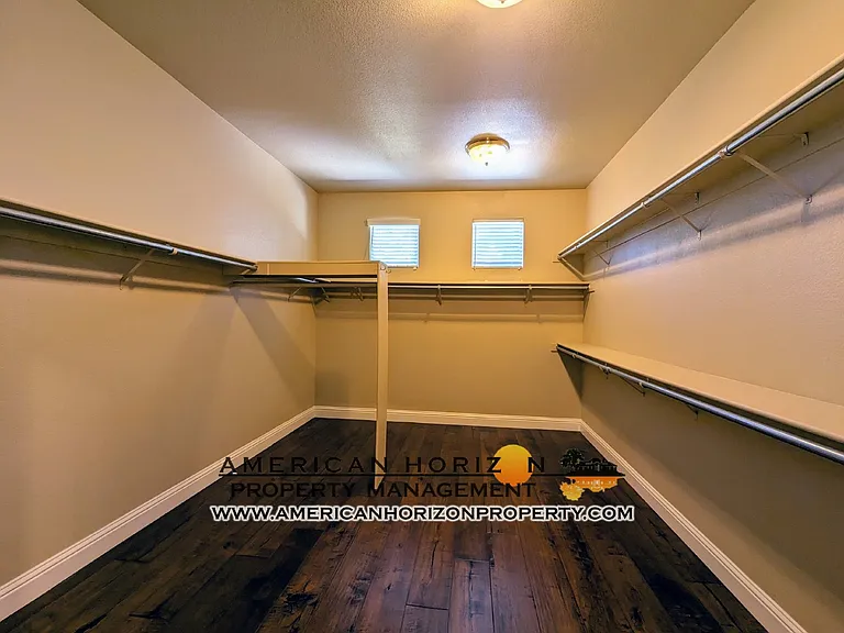 425 Crescent Dr — Photo 22