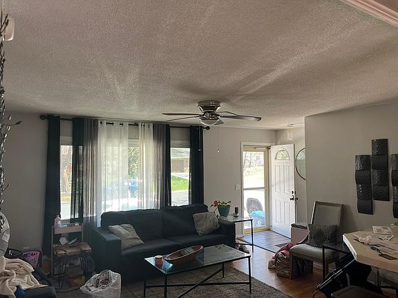 4th image of 7516 Arthur St NE