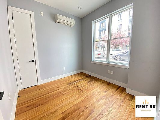 4th image of 212 Mother Gaston Blvd #1E