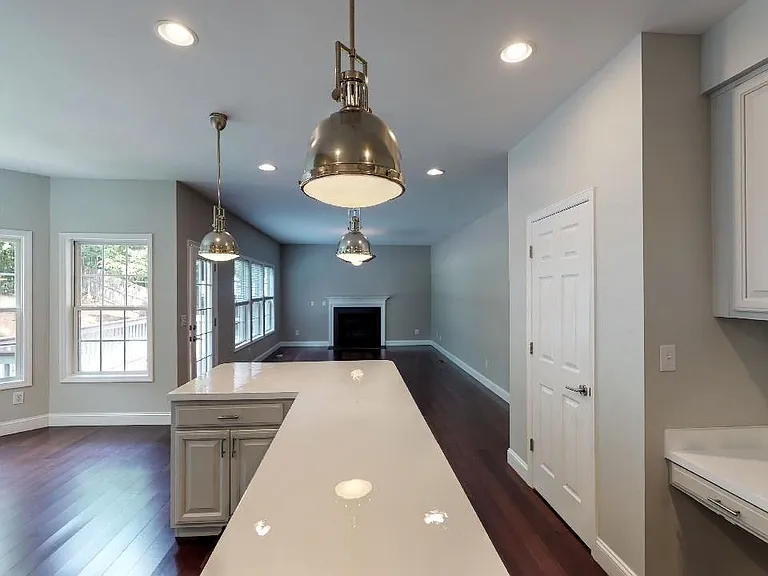 425 New Parkside Dr — Photo 22