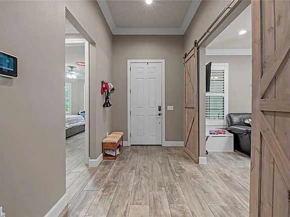2nd image of 14021 Fenwood Ct