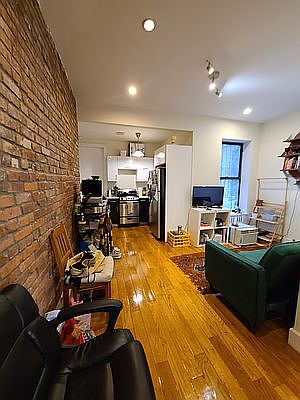 1st image of 1057 Bergen St #2T