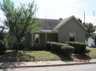 1059 E Pike St, Martinsville, IN