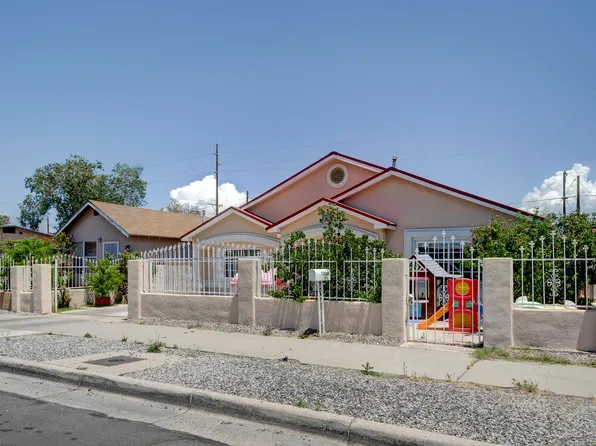 1306 Arno St SE, Albuquerque, NM 87102