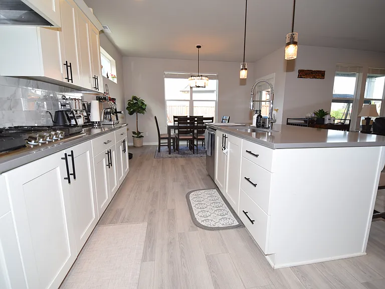 1690 S Quartz Dr — Photo 15