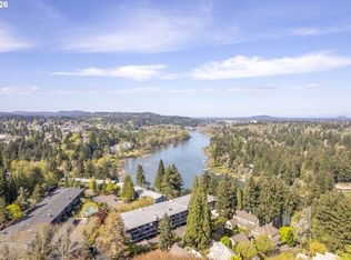 200 Burnham Rd UNIT 311, Lake Oswego, OR 97034