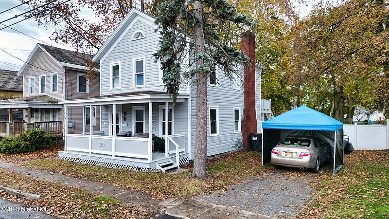 3rd image of 20 Harrison Avenue