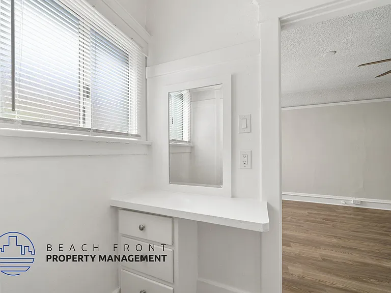 4016 S Pacific Ave — Photo 16
