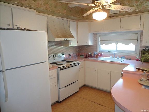 5th image of 279 Longstreet Ave