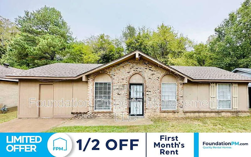 3366 Lone Rock Dr