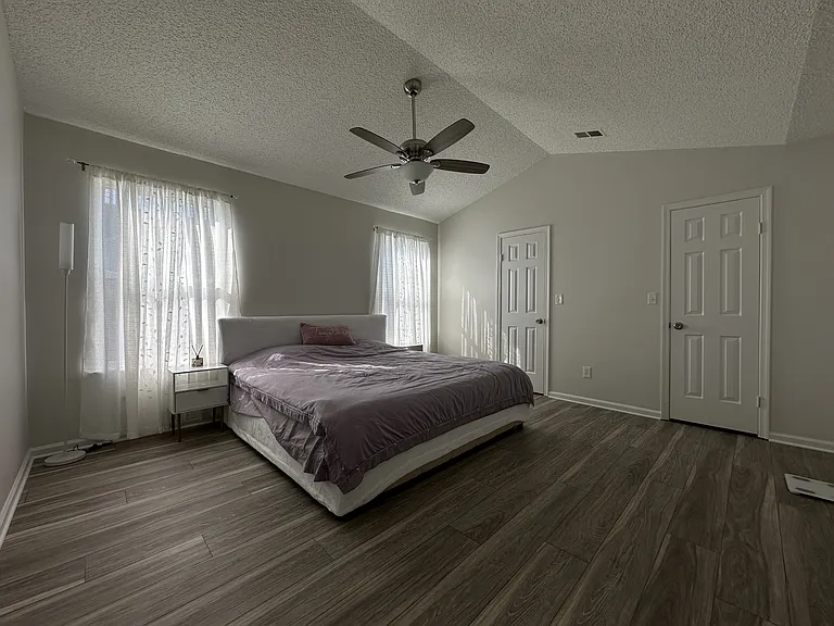 5608 Tourmaline Ct #1 — Photo 17