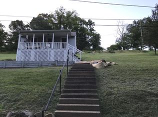 420 E Mallow Rd, Covington, VA 24426