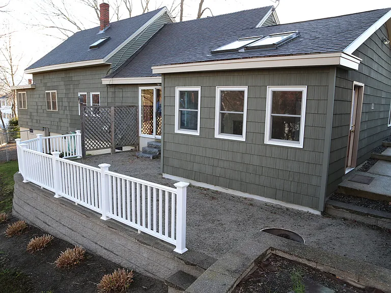 10 Oak Pl #A — Photo 1
