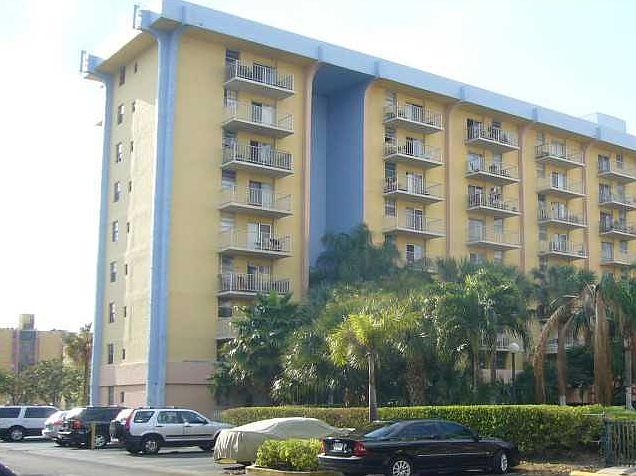 1st image of 4550 Nw9th St #104E