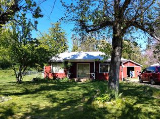 109 Park Way, Happy Camp, CA 96039