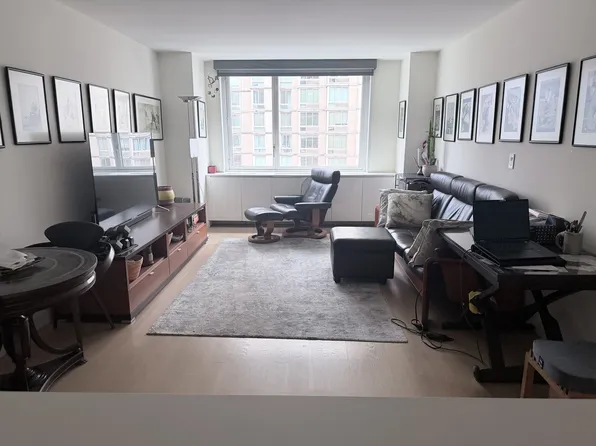 301 West 53rd Street image 1 of 10