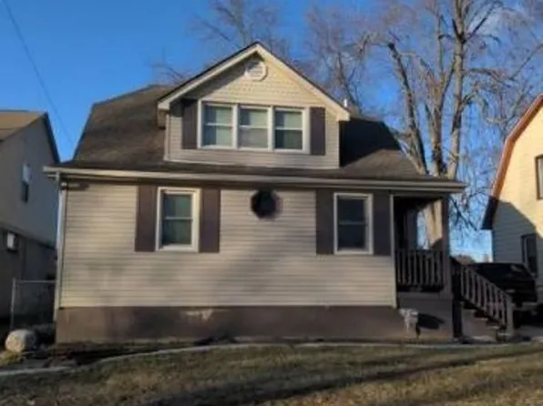 22327 Fresard St, Saint Clair Shores, MI 48080