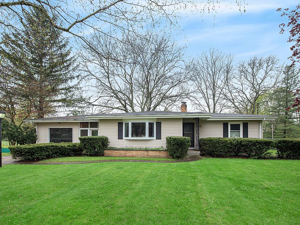 1st image of 195 Burgess Dr